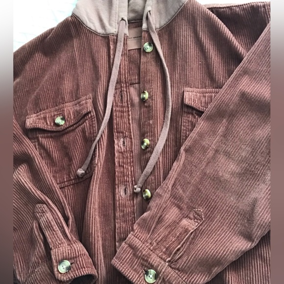 Cropped Corduroy Shirt Jacket - Picture 6 of 8
